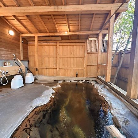 Kurasako Onsen Sakura Villa Minamioguni Bagian luar foto