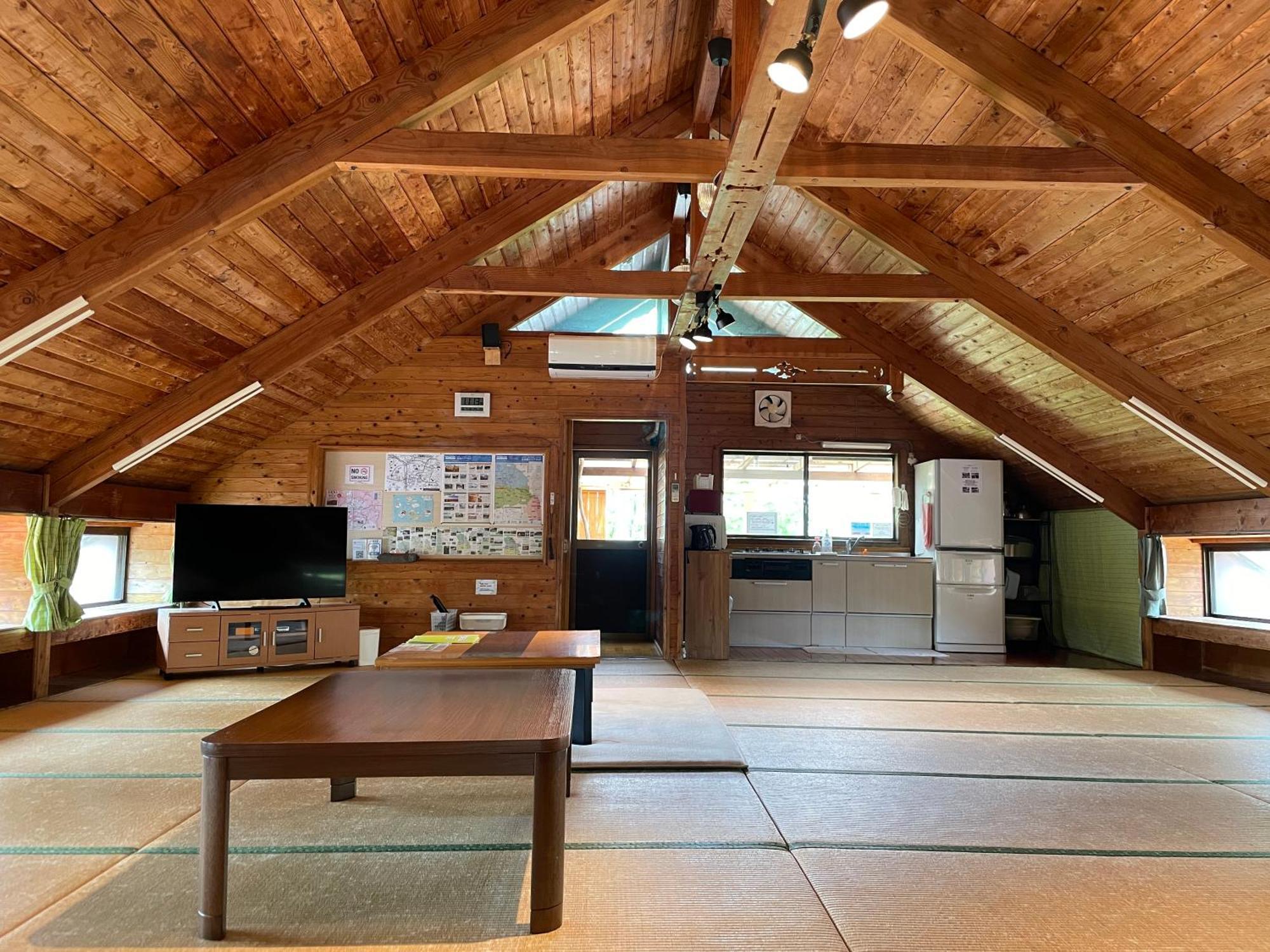 Kurasako Onsen Sakura Villa Minamioguni Ruang foto